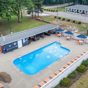 Starlite Resort